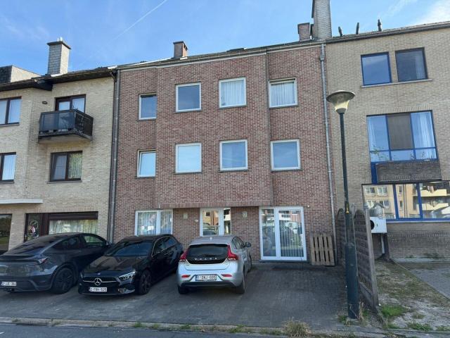 Gelijkvloersappartement met 1 slaapkamer en tuin