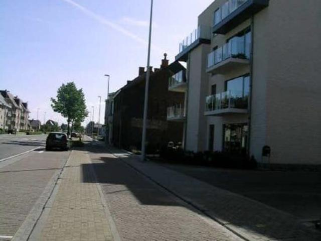 Gelijkvloersappartement met 2 slaapkamers in centrum Loch.