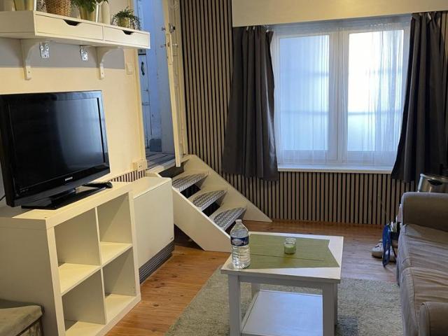 Gelijkvloerse studio Zebrastraat 222