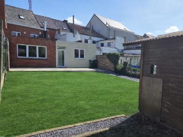Gelijkvloerse verd. + tuin Te huur