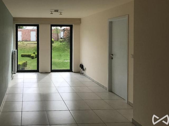 Gelijkvloerse verdieping met één slaapkamer in Merelbeke Melle