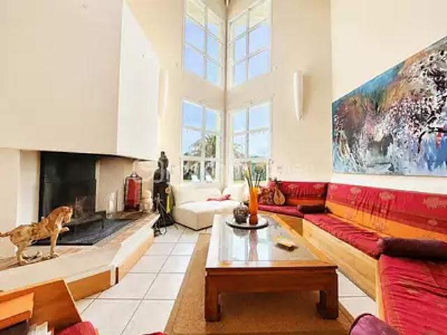 Gelos 64110 Achat / Vente maison 7 pièces t7 piscine terrasse