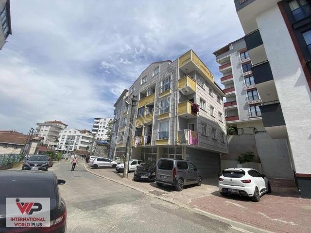 Gepze Mustafa Paşa Mahallesinde 3+1 Satılık Üst Dules Daire