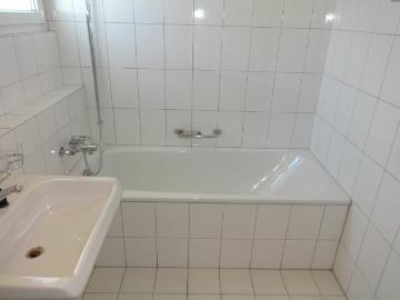 Gepflegte 3.5 Zimmer Wohnung in Adliswil