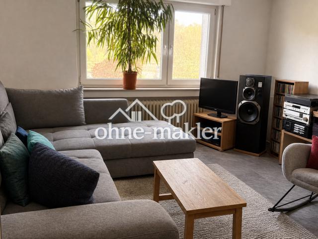 Gepflegte 3,5 Zimmer ETW, mit Küche, Garage & Top Energiewert B, sehr gut verm