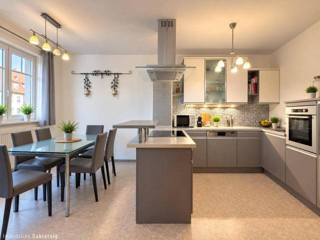 GEPFLEGTE 3 Zi EG WOHNUNG in Gänserndorf! Terrasse, Garage & Einbauküche!