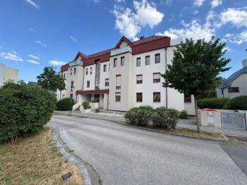 Gepflegte 3 Zimmerwohnung mit Loggia in Ruhelage von Mödling