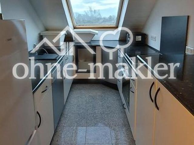 Gepflegte 3 Zimmer Dachgeschosswohnung in Mönchengladbach Venn