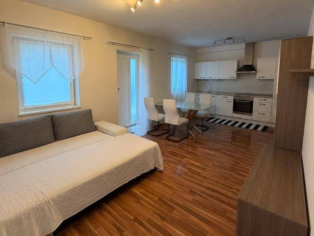 Gepflegte 3 Zimmer Erdgeschosswohnung mit Garten in Brixlegg – Privatverkauf