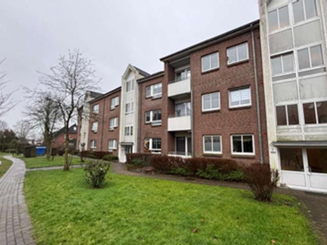 Gepflegte 3 Zimmer Maisonette Wohnung mit Balkon und Einbauküche