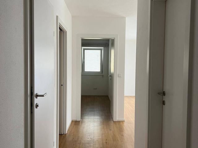 Gepflegte 3 Zimmer Neubauwohnung in ruhiger, zentrumsnaher Lage
