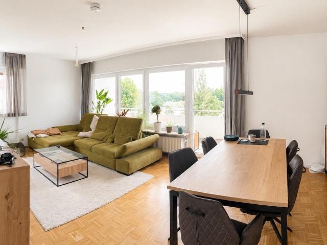 Gepflegte 3 Zimmer Wohnung am Ulmer Kuhberg – 2 Balkone, ruhige Lage & top Anbindung