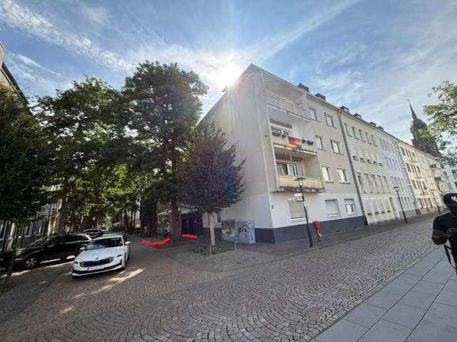 Gepflegte 3 Zimmer Wohnung am Rathhaus