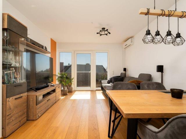 Gepflegte 3 Zimmer Wohnung in Gerasdorf, 78m², inkl. 2 Garagen