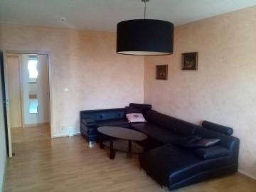 Gepflegte 3 Zimmer Wohnung in Neu Hohenschönhausen Berlin