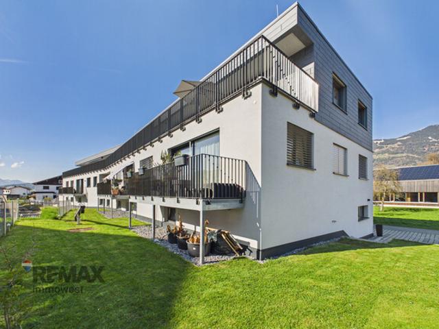 Gepflegte 3 Zimmer Wohnung in sonniger Lage von Schlins