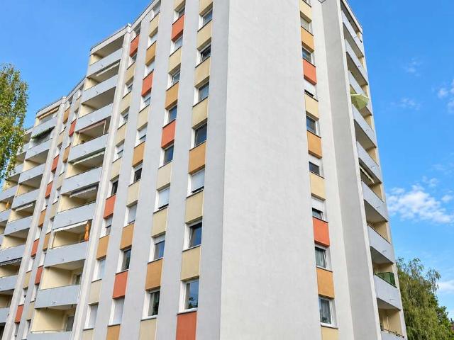 Gepflegte 3 Zimmer Wohnung mit Balkon & Aufzug in Nußloch