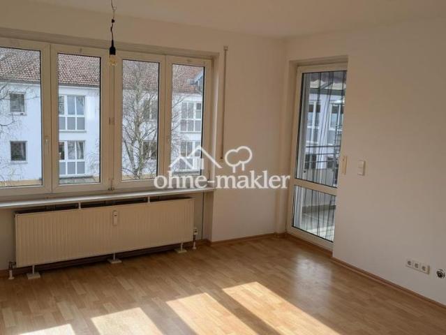 Gepflegte 3 Zimmer Wohnung mit Balkon im 2. OG in Schöneiche Besichtigung ab Sept/26