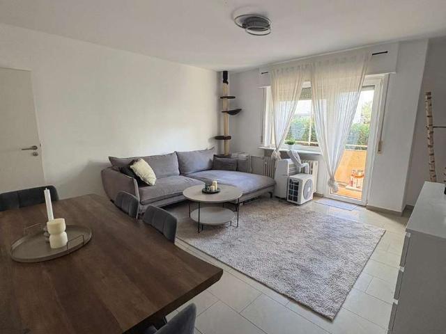 Gepflegte 3 Zimmer Wohnung mit Balkon in Weinheim Sulzbach
