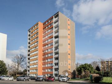 Gepflegte 3 Zimmer Wohnung mit Garage und Stellplatz im Herzen Bergheims!