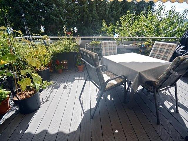 Gepflegte 3 Zimmer Wohnung mit großem Balkon