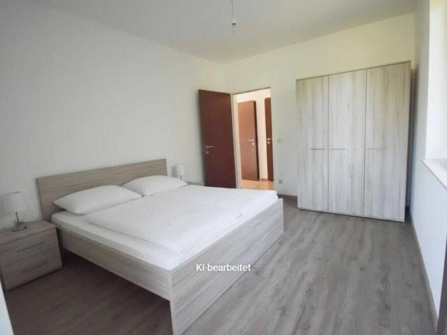 Gepflegte 3 Zimmer Wohnung mit Loggia & Parkplatz in absoluter Ruhelage!