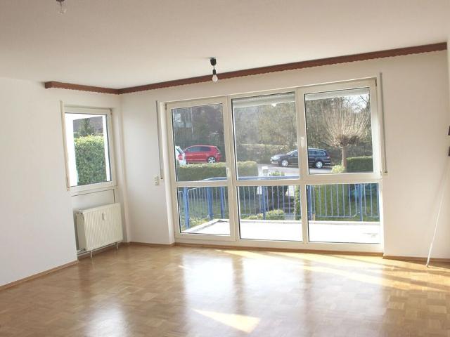 Gepflegte 3 Zimmer Wohnung mit sonnigem Balkon und Stellplatz in begehrter Lage in Trier Ruwer