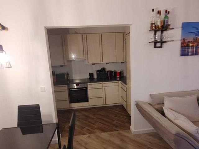 Gepflegte 3 Zimmer Wohnung mit Terrasse im Erdgeschoss