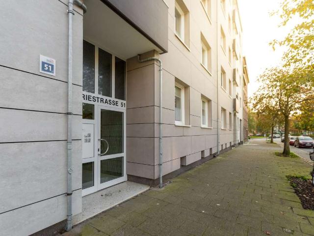 Gepflegte 3 Zimmer Wohnung mit zwei Balkonen in Bremerhaven