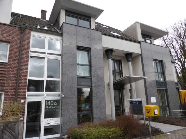 Gepflegte 3 Raum Wohnung mit 1 Balkon und 1 TG Stellplatz in Fuhlenbrock
