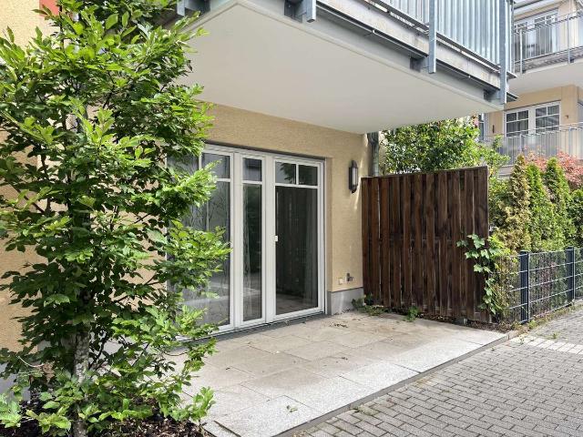 Gepflegte 1 Zimmer Wohnung mit Terrasse in Seniorenresidenz in Hofheim | TG Stellplatz