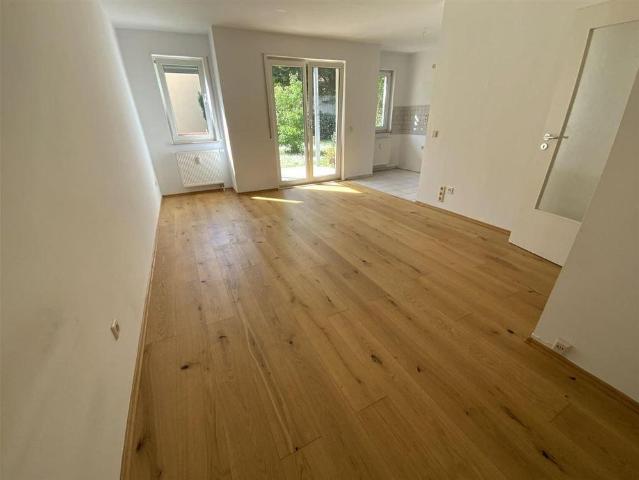 Gepflegte 1 Zimmer Terrassenwohnung in zentraler Lage von Rudolstadt