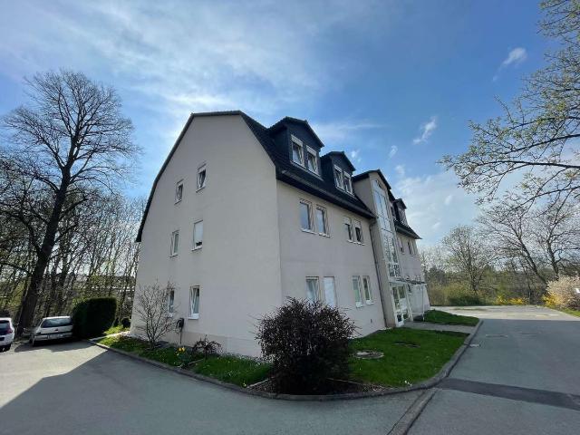 Gepflegte 1 Raum Eigentumswohnung mit Terrasse, Stellplatz in ruhiger Lage