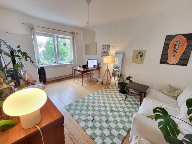 Gepflegte 2,5 Zimmer Altbau Wohnung in Lübeck St. Lorenz Nord Nähe Lohmühle, M.