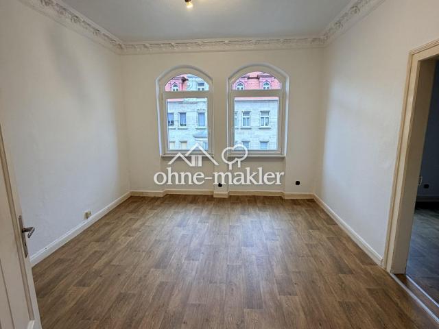 Gepflegte 2 Zimmerwohnung mit Balkon in ruhiger und zentraler Lage