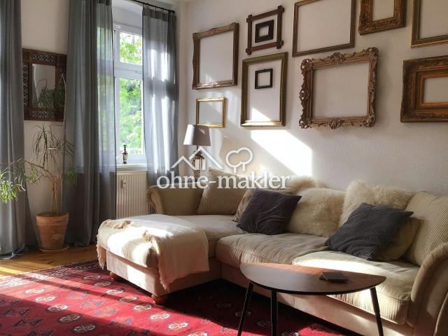 Gepflegte 2 Zimmer Altbauwohnung mit Balkon in Friedrichshain – von privat, provisionsfrei