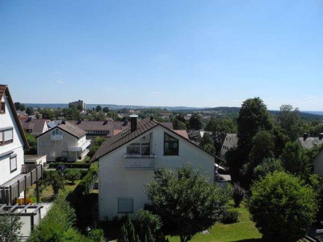 Gepflegte 2 Zimmer DG Wohnung mit Balkon und EBK in Freudenstadt