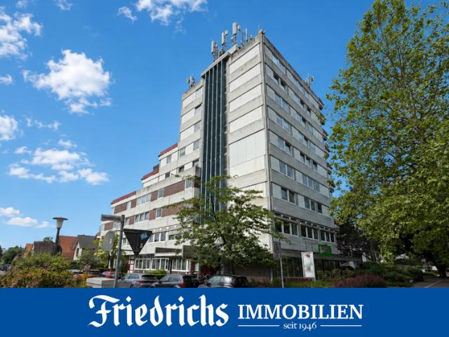 Gepflegte 2 Zimmer Eigentumswohnung im 2. OG mit Schwimmbad und Sauna in attraktiver Lage – in OL