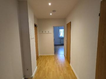 Gepflegte 2 Zimmer Wohnung im Erdgeschoss mit Einbauküche EBK