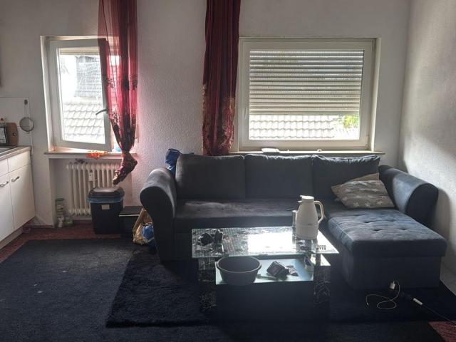 Gepflegte 2 Zimmer Wohnung in zentraler Lage von Niederkassel