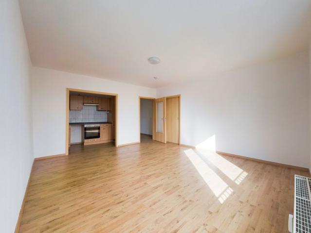 Gepflegte 2 Zimmer Wohnung in Celle, gute Einkaufsmöglichkeiten! AK/M 3010
