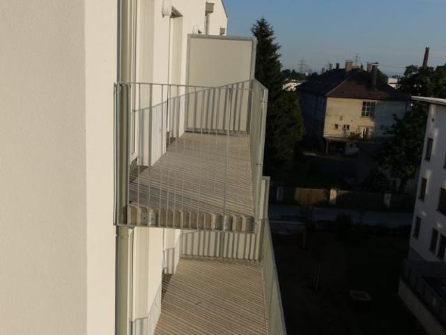 Gepflegte 2 Zimmer Wohnung mit Balkon – Nähe Mur Promenade und Zentrum