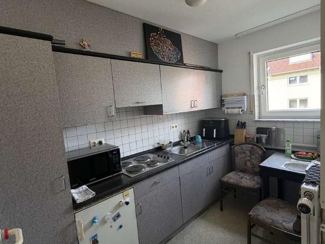 Gepflegte 2 Zimmer Wohnung mit Balkon im 2. OG in Rastatt