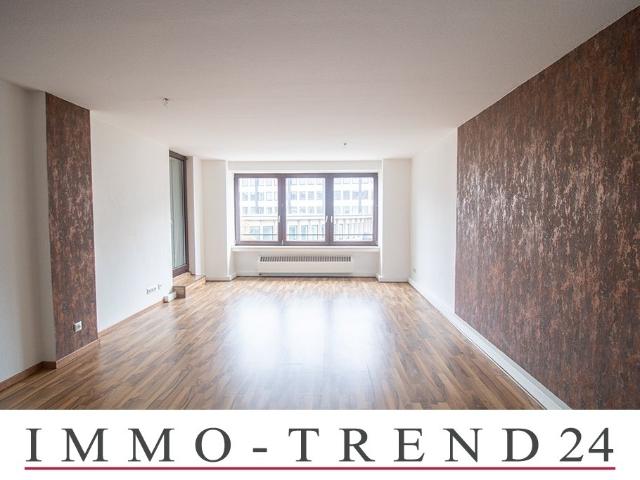Gepflegte 2 Zimmer Wohnung mit Balkon in Mönchengladbach Rheydt City