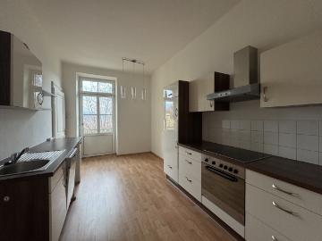Gepflegte 2 Zimmer Wohnung mit Balkon & separater Küche | Wohnhof LKH | 8700 Leoben