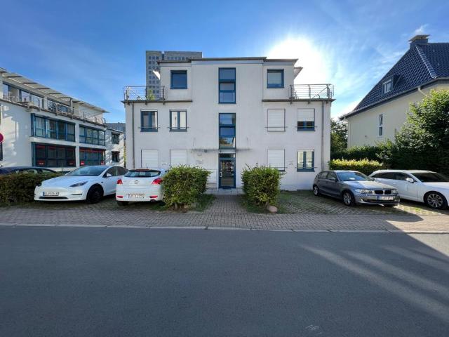 Gepflegte 2 Zimmer Wohnung mit Balkon und EBK in Do Gartenstadt