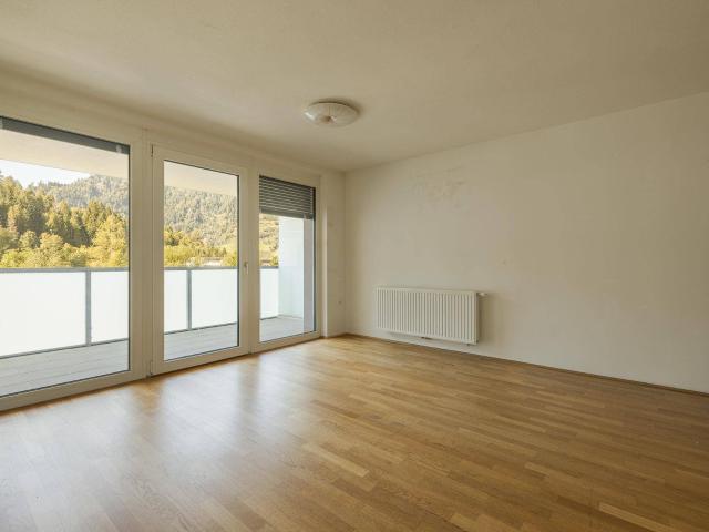 GEPFLEGTE 2 ZIMMER WOHNUNG MIT GROSSZÜGIGEM SÜD WEST BALKON