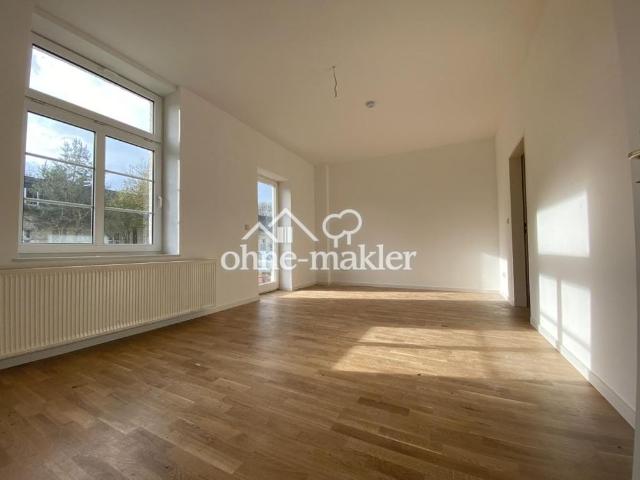 gepflegte 2 Zimmer Wohnung mit guter Stadtbusanbindung