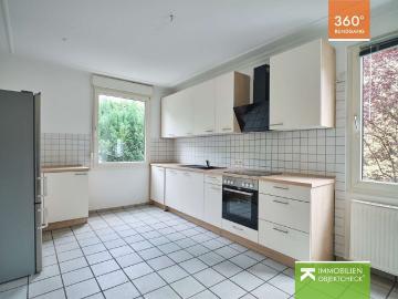 Gepflegte 2 Zimmer Wohnung mit schicker Einbauküche
