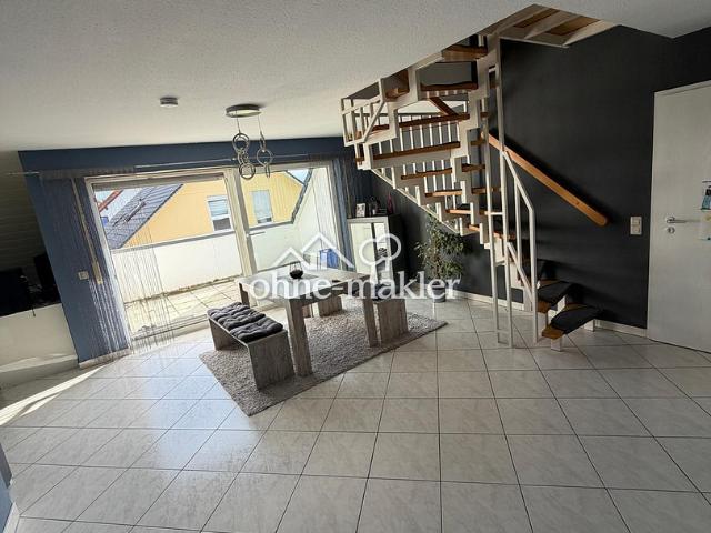 Gepflegte 4,5 Raum Maisonette Wohnung mit Balkon und Einbauküche in Brühl, provisionsfrei